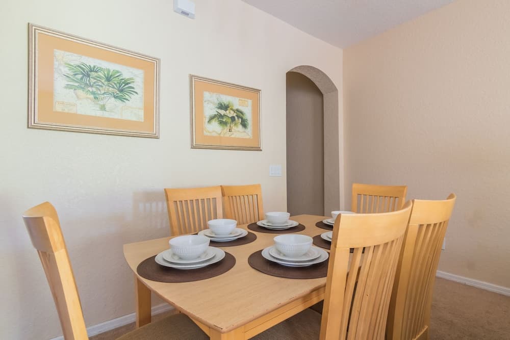 Regal Palms Resort & Spa 426