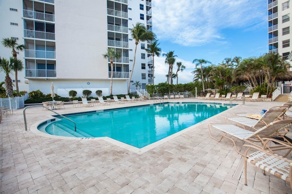 Bonita Beach 5500 - 3305