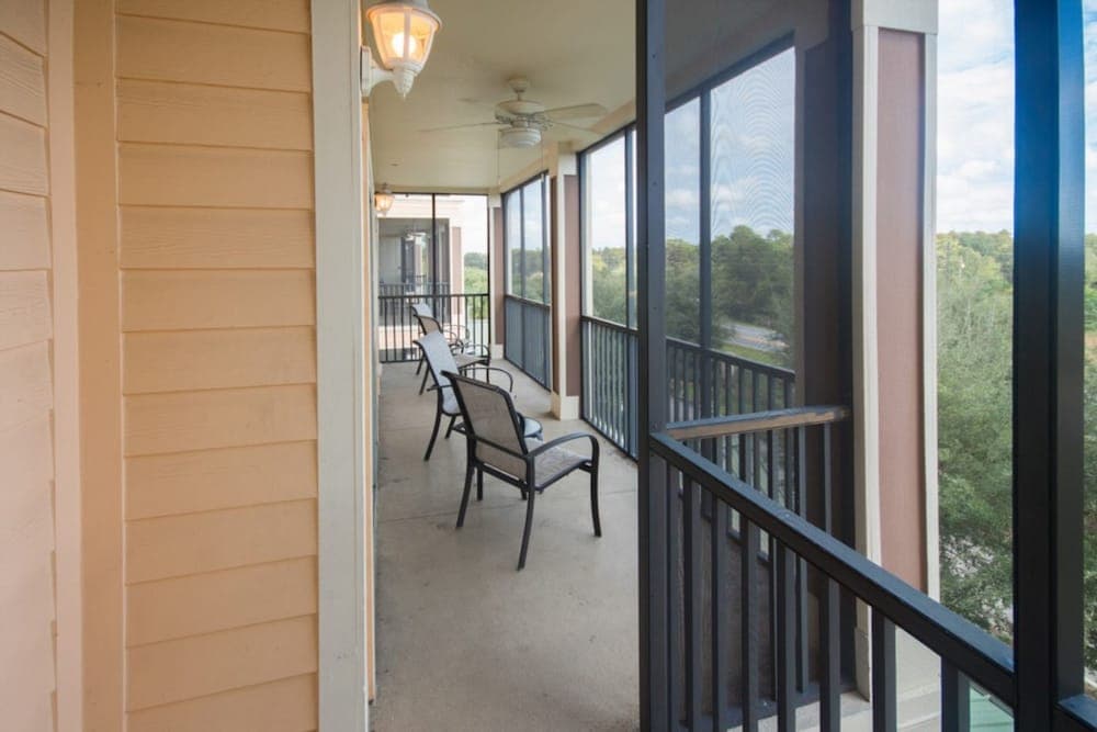 Palisades Resort 14200 - 302