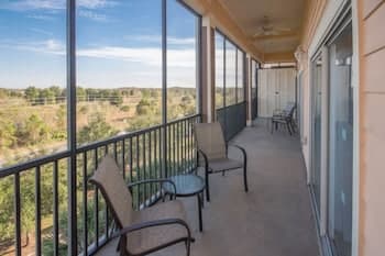 Palisades Resort 14200 - 409