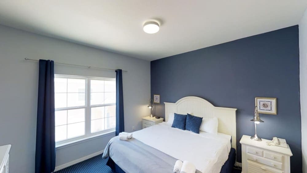 Runaway Beach 3013 B15.204