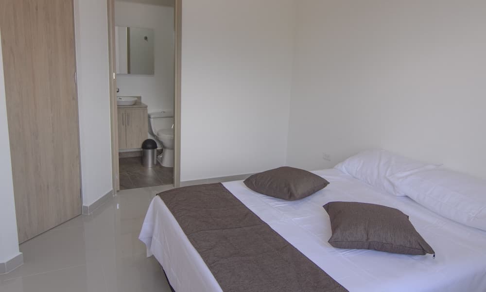 Aparta Hotel Santana