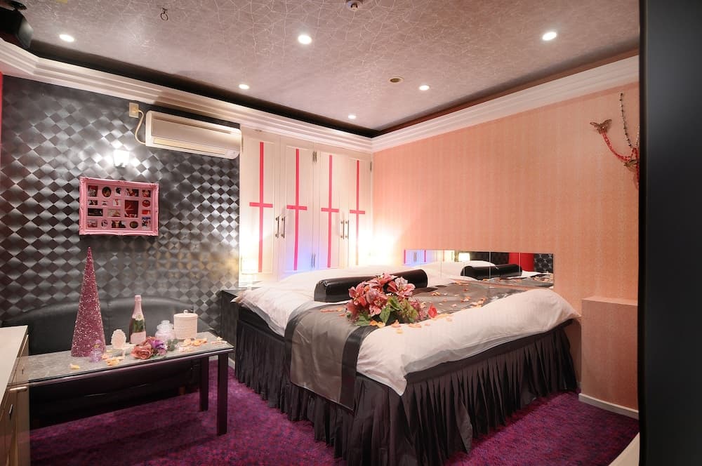 ishidu hotel blanc chapel christmas - Adults Only