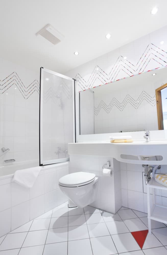 Hotel-gasthof Neumühle