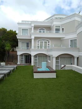 115 On Beachy Head Drive Guest House