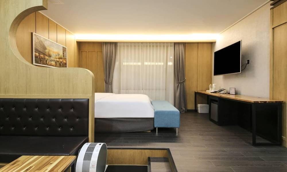 Gwangju Gwangsangu Hanam Hound Hotel