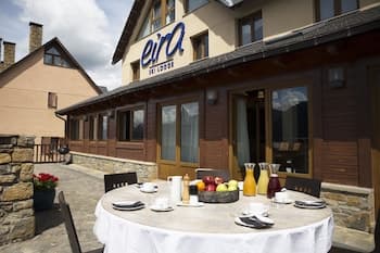 Eira Ski Lodge