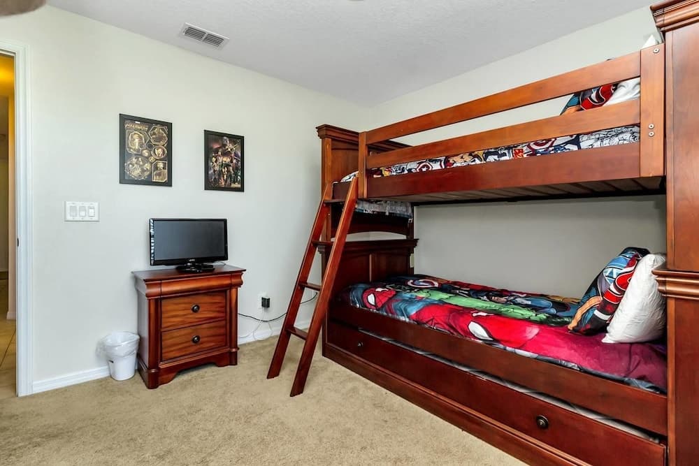 Aviana Resort- Beautiful 5bd/3ba Pool Home-#5av316