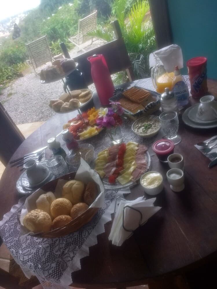 Flor Morena Guesthouse