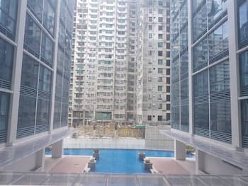 Uptown BGC near St. Luke's