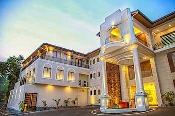 Royal Classic Resort