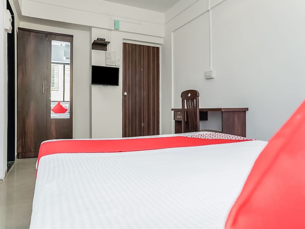 OYO 24143 Flagship Hotel Blue Orchid