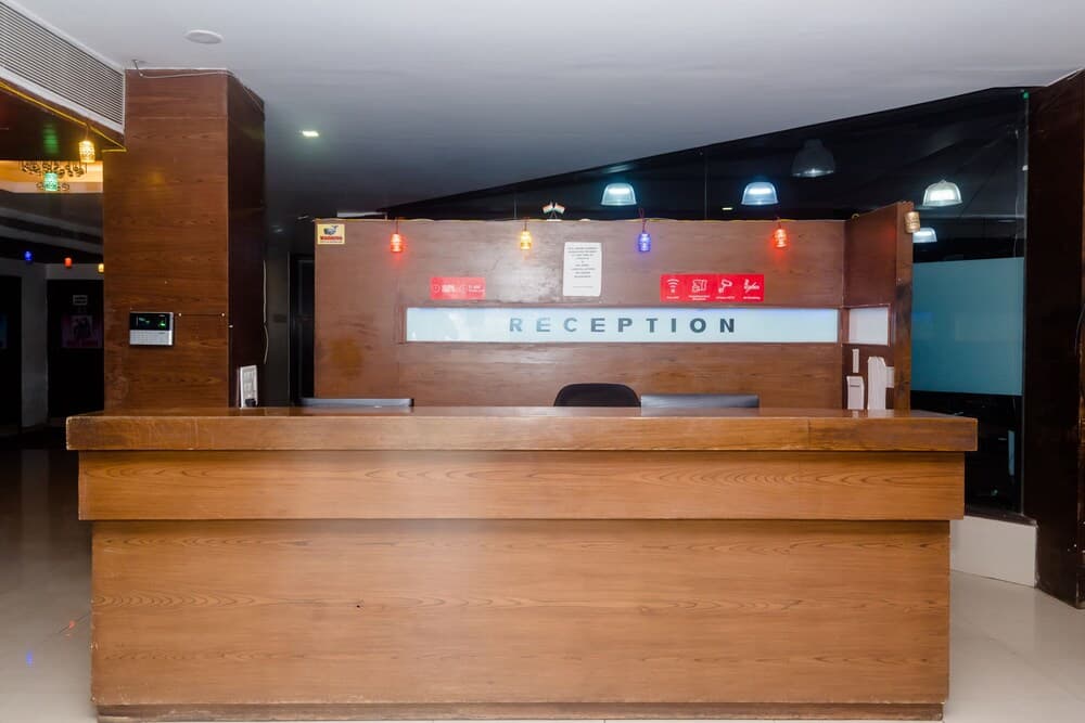 OYO 26750 Vashi Gymkhana