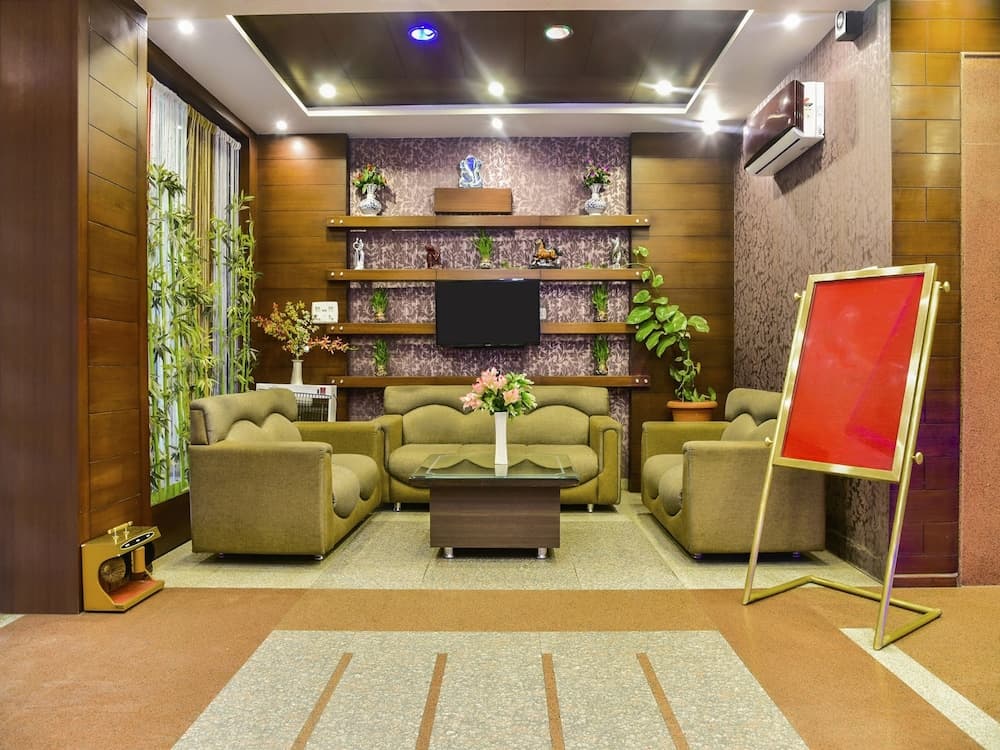 OYO 6296 Hotel Park Avenue