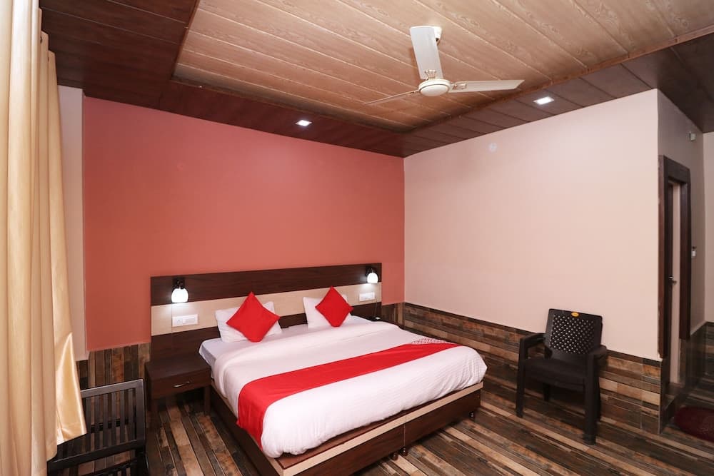 OYO 26672 Funky Town