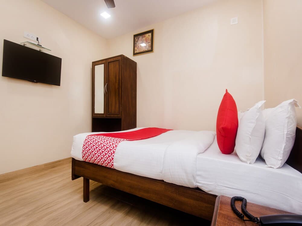 OYO 19841 Shivar Guest House