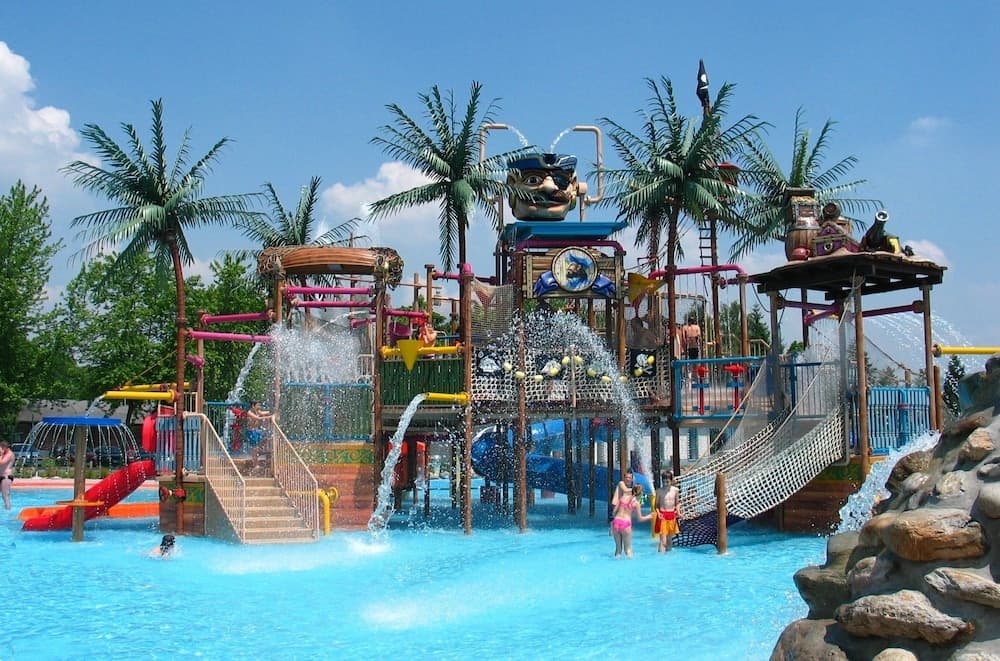 Happy Camp Mobile Homes in Camping Terme Catez