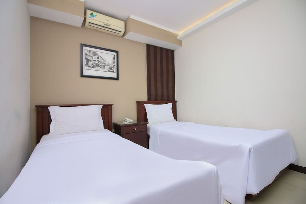 Sky Hotel Buah Batu 1 Bandung