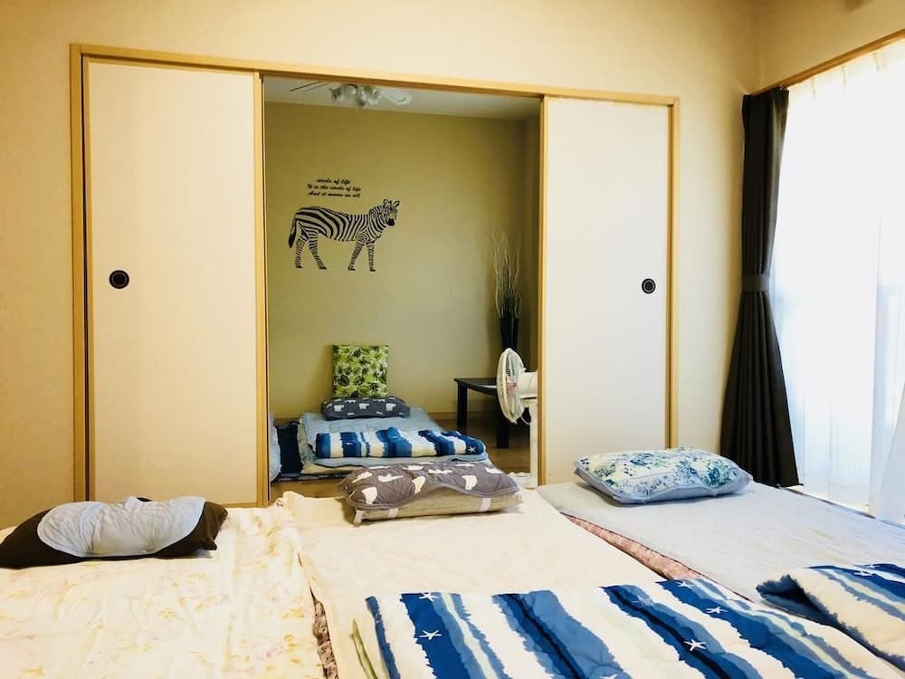 Midtown Sakura Apartment House 102