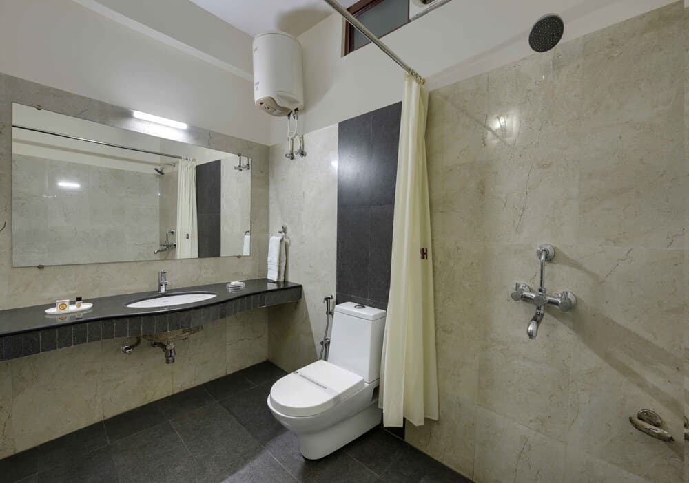 Hotel Highway King Shahpura