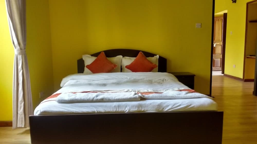 Yellow Durbar Apartment and Lounge