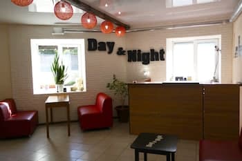 Day & Night - Hostel
