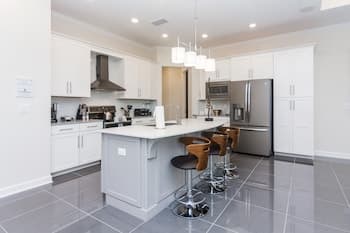 Top Deluxe Apartment at Storey Lake 262817