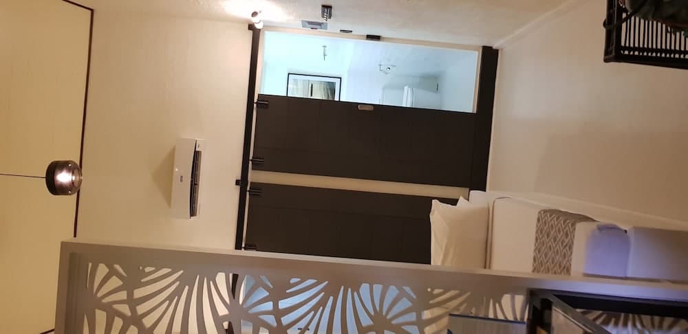 Cool Place Light Residences