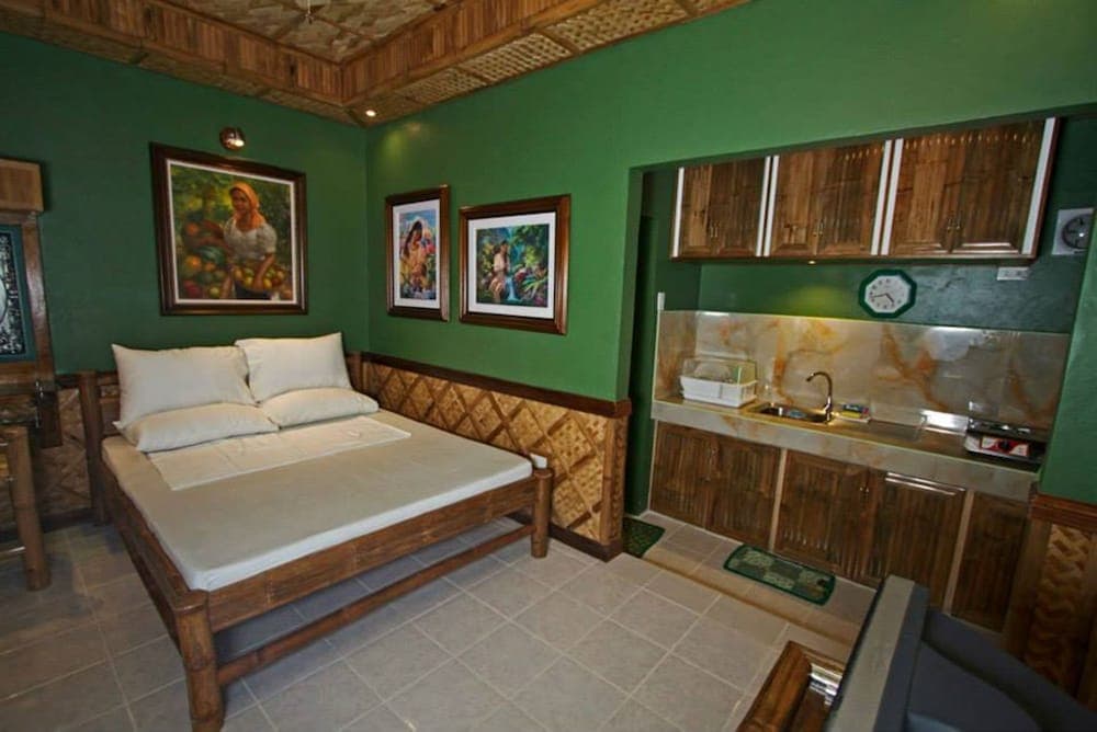 Villa Anastacia White Beach Puerto Galera