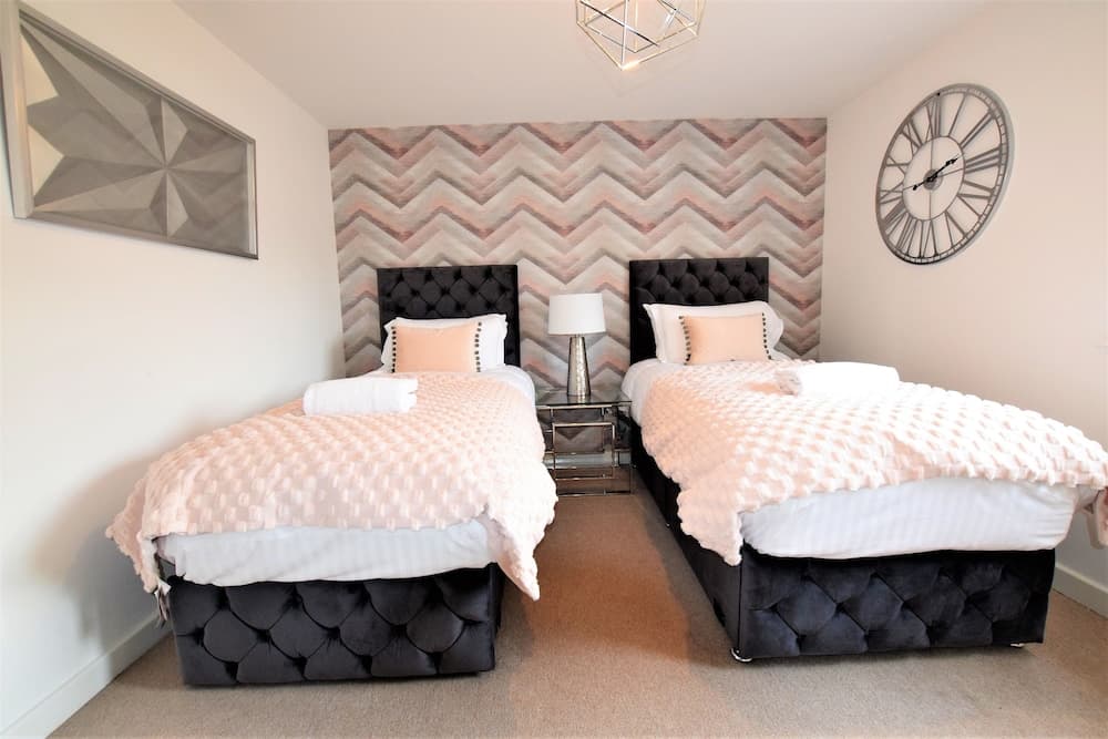 Savoy Place - yourapartment