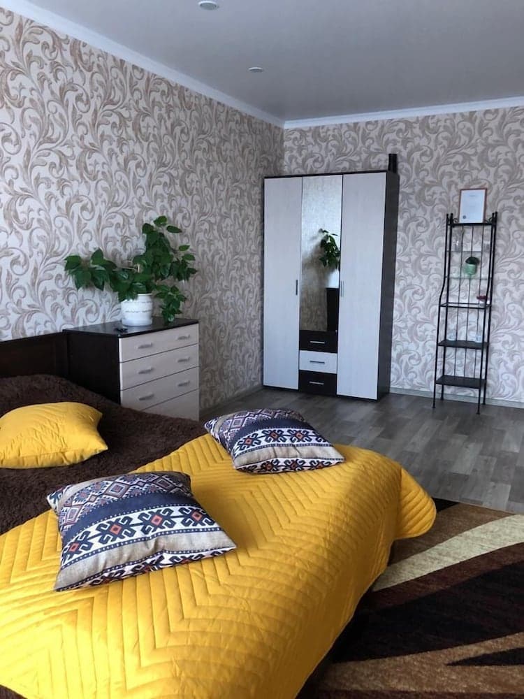 Comfort Apartments on Zapolnaya 60 apt 178