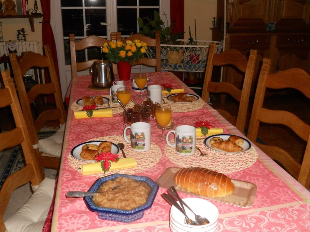 Le Puits des Lucques Chambres d'Hotes