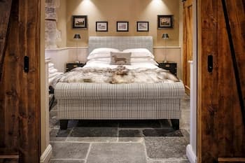 The Stalls at Gileston Manor