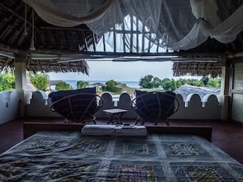 Pangani Cliffs Lodge