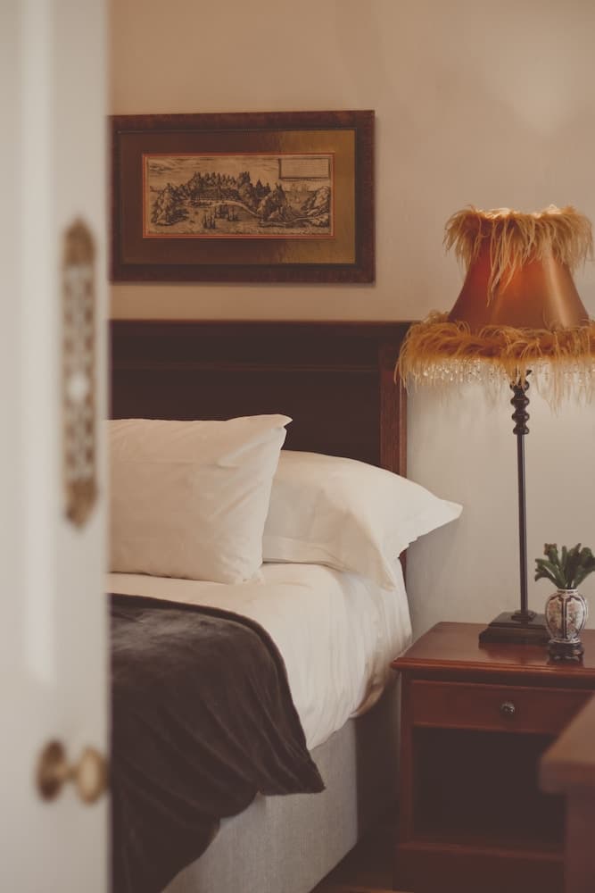 The Victorian Strand