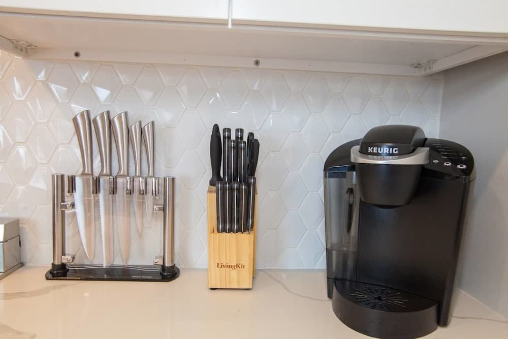 Luxury Condo 4 Bed 2 Bath Downtown Boston Sleeps 8