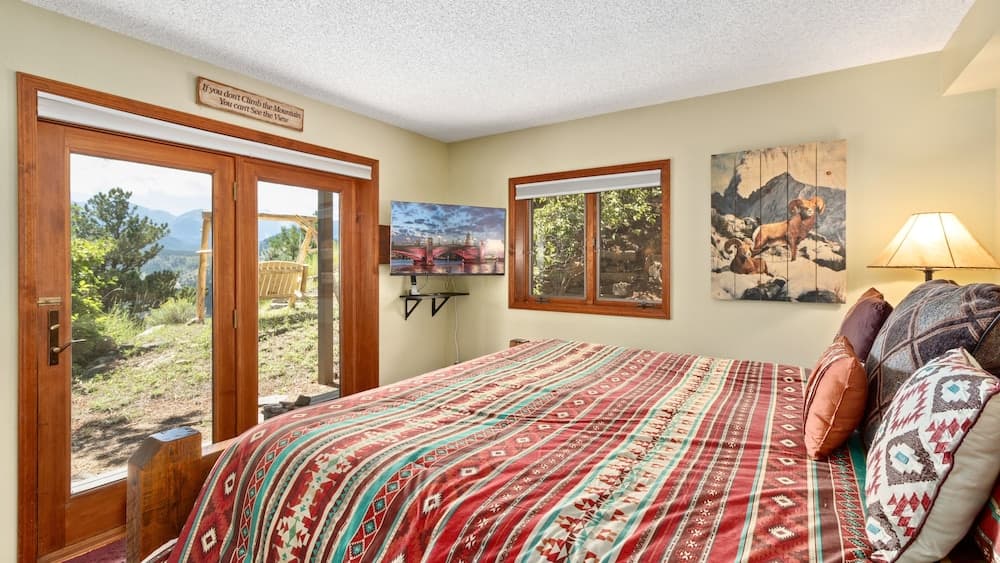 Divine Luxury Vacation At Windcliff 3 Bedroom Home by RedAwning