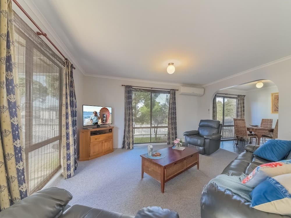 4 Lansell Alfresco in Cowes