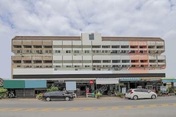 OYO 692 Nakara Ayutthaya - Hostel