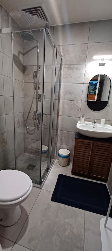 Alicalapa-Tenon Clement