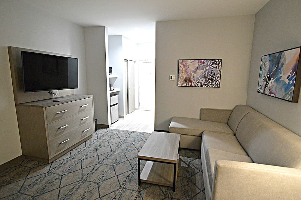 Best Western Plus Executive Residency Oklahoma City I-35