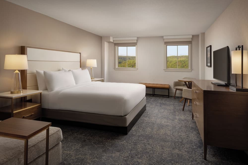 Pomeroy Hotel Fort McMurray