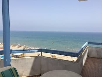 Arena Martil Balcony Apartment