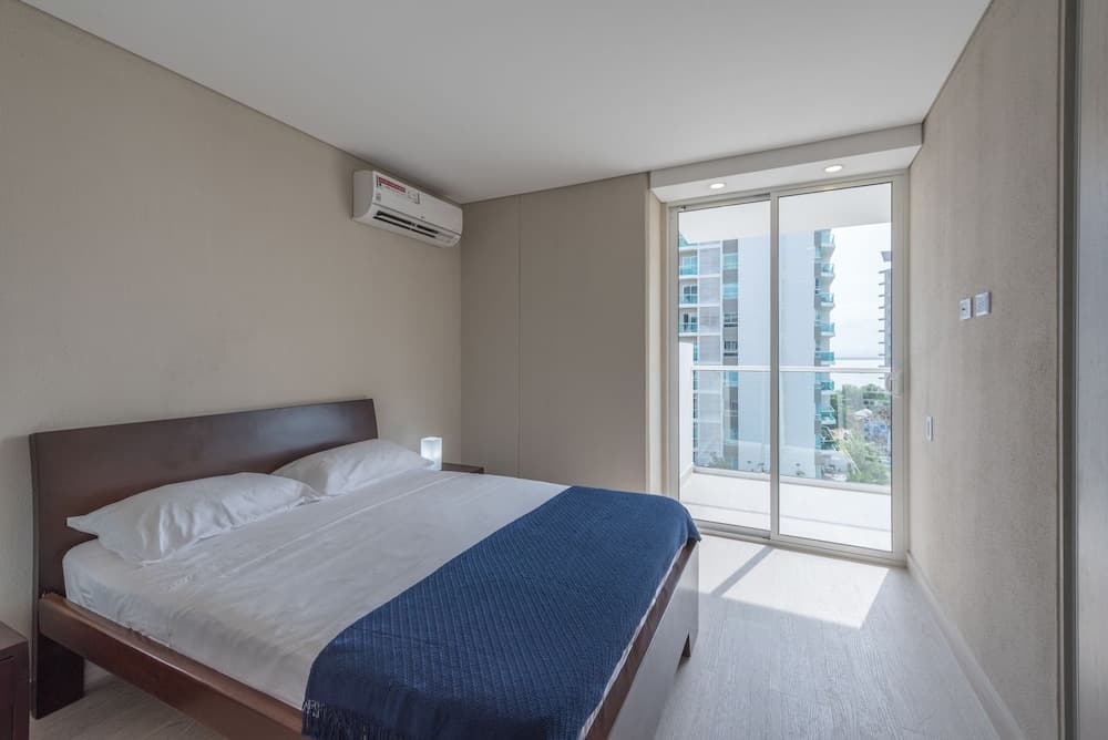 Martinique By Nomad Guru