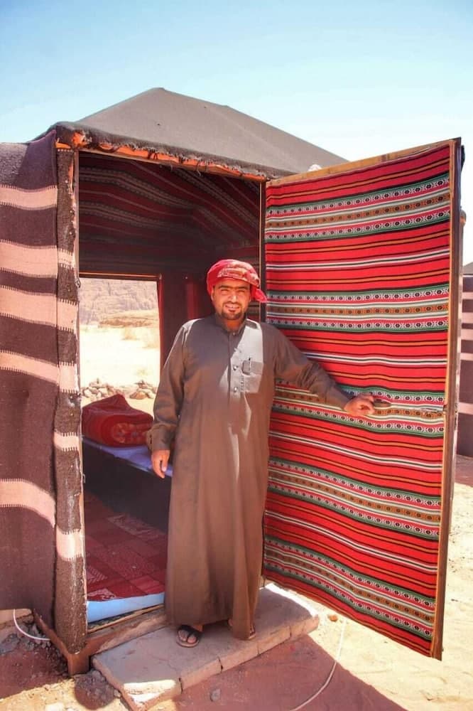 Beduin star trail camp