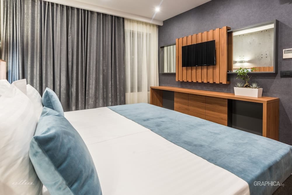 103 Degrees Hotel & SPA