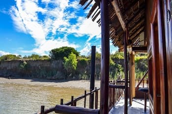 Maggie May House Boat