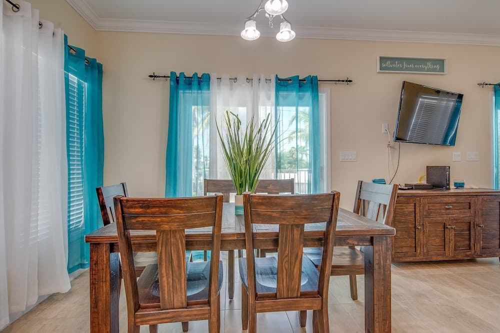 Keys Cove Villas - No 5