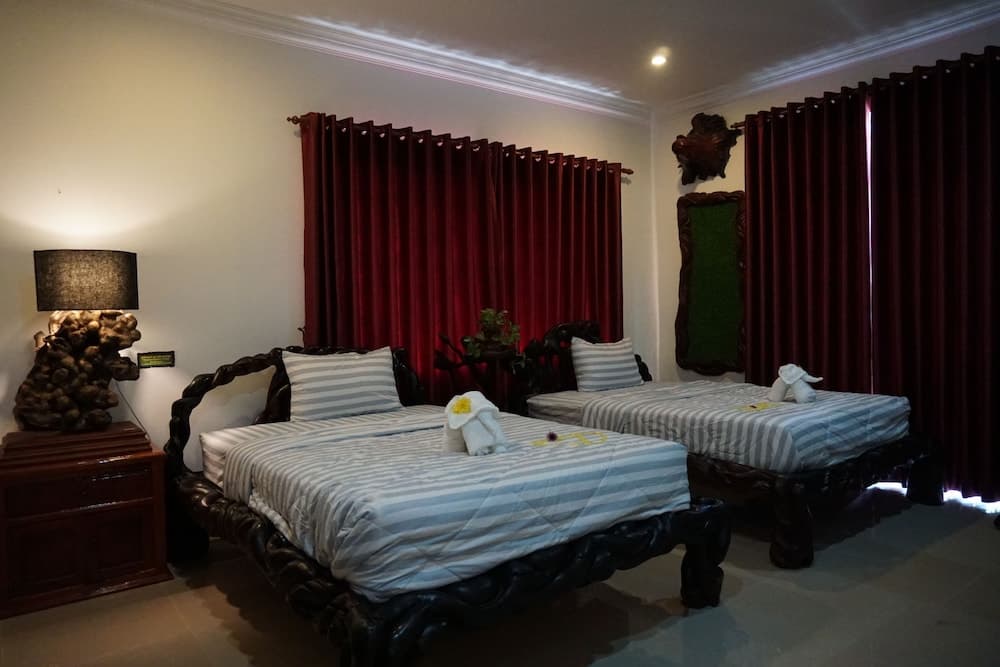 WoodrootsBanteaychhmar