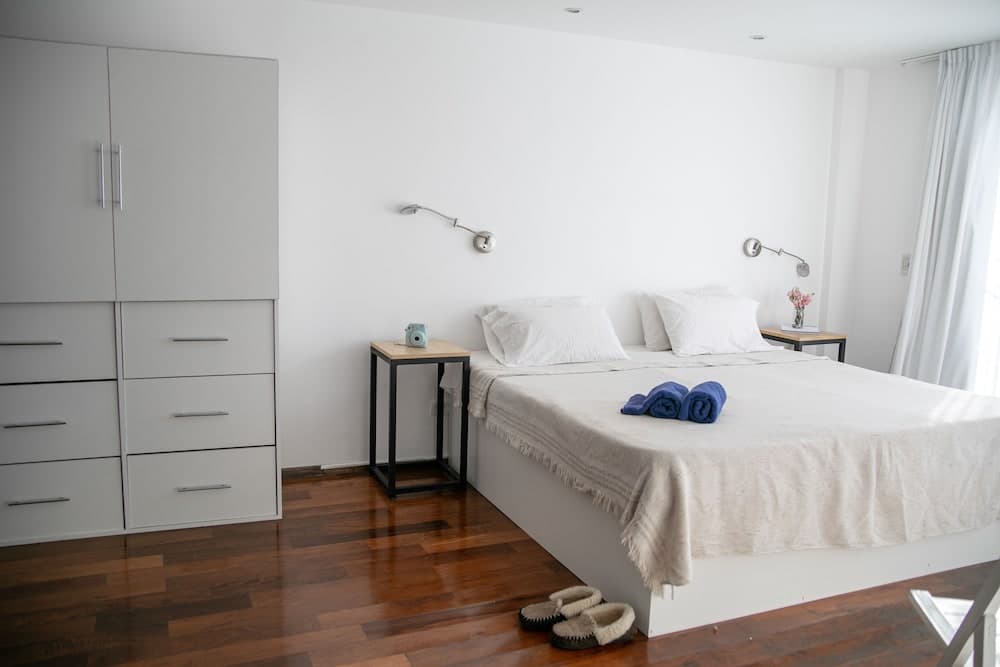 Bill & Bill San Telmo Hostel